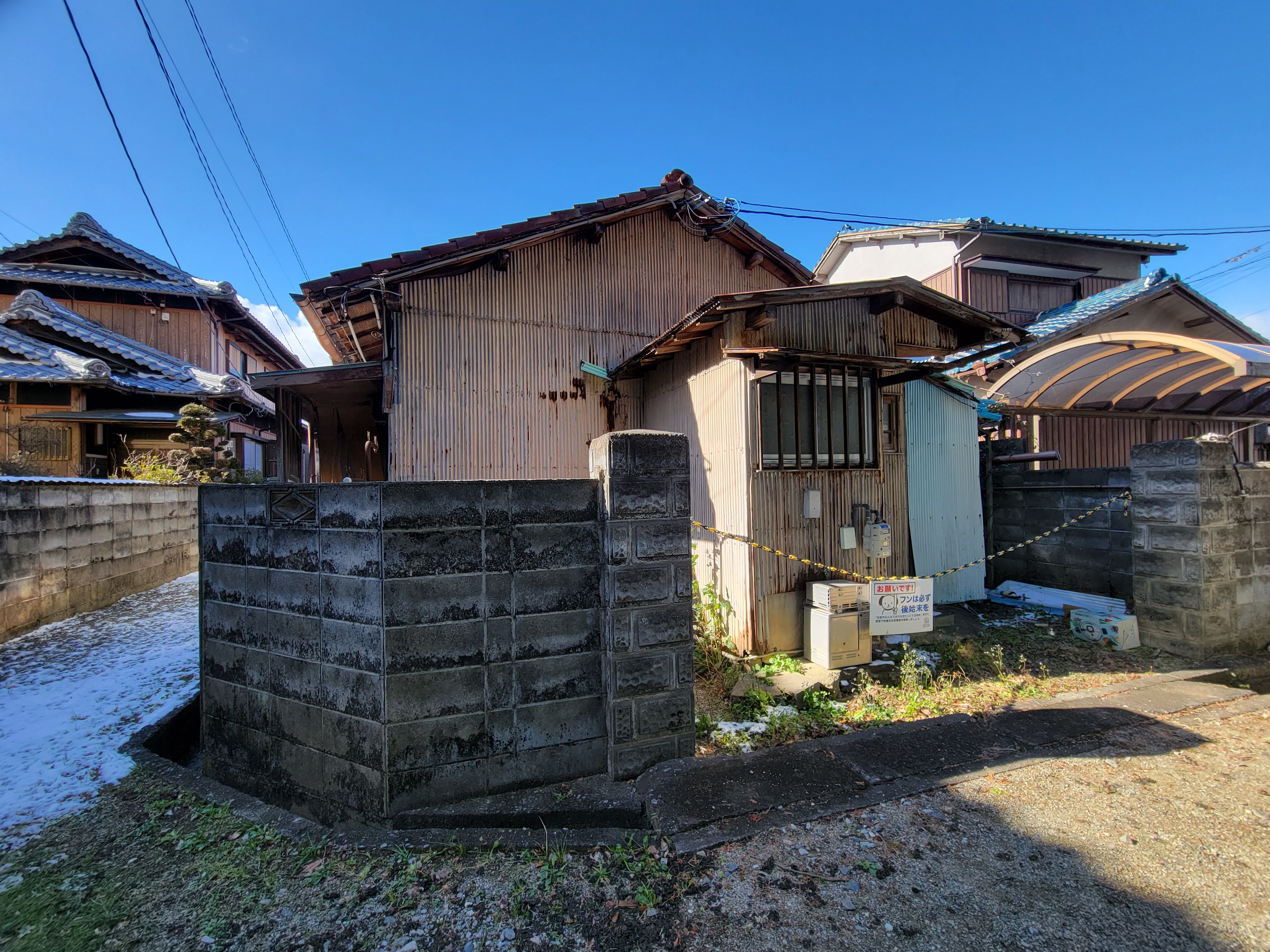 松阪市大黒田町　売アパート