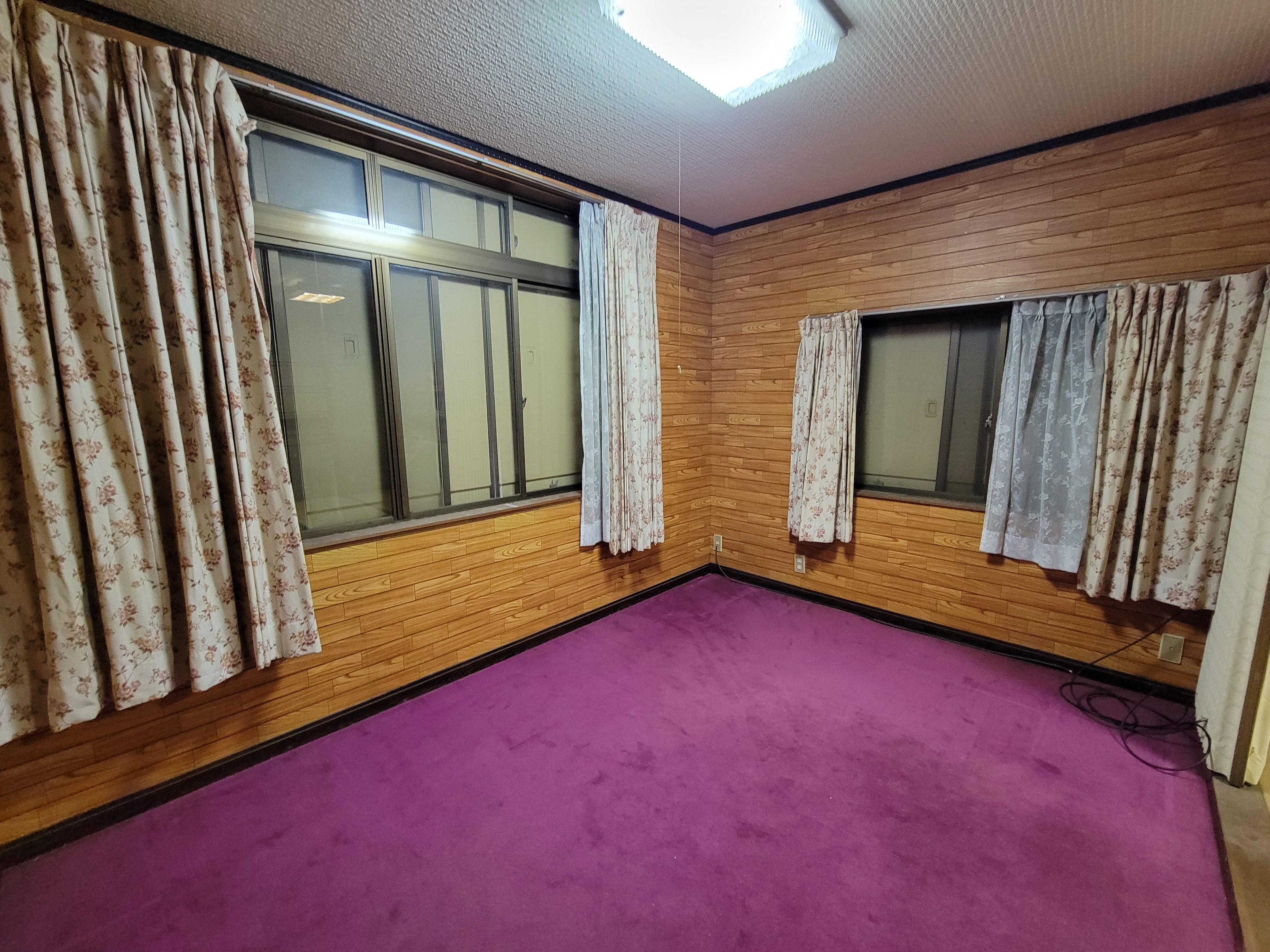 松阪市日丘町　一戸建