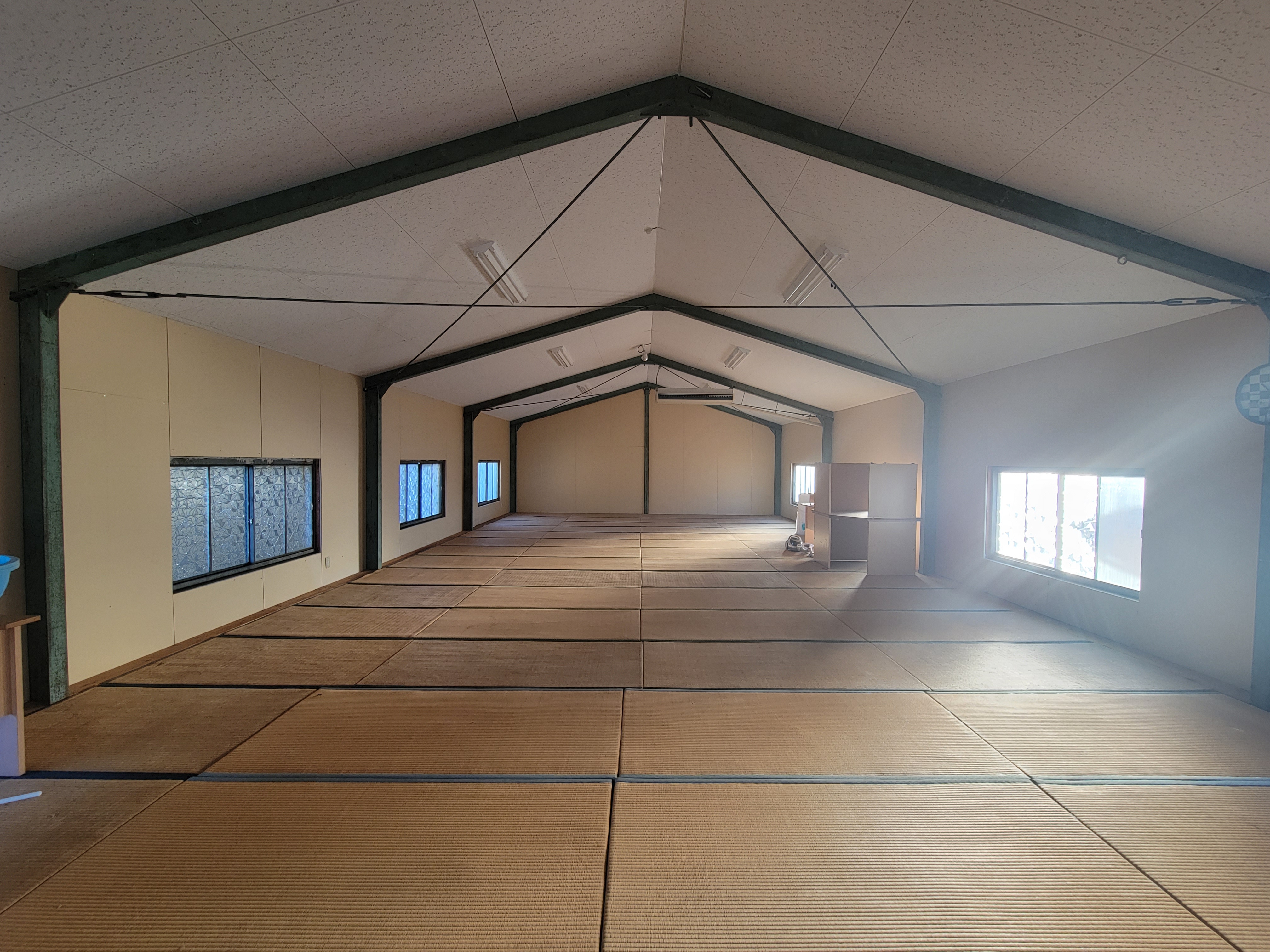 松阪市清生町　売倉庫