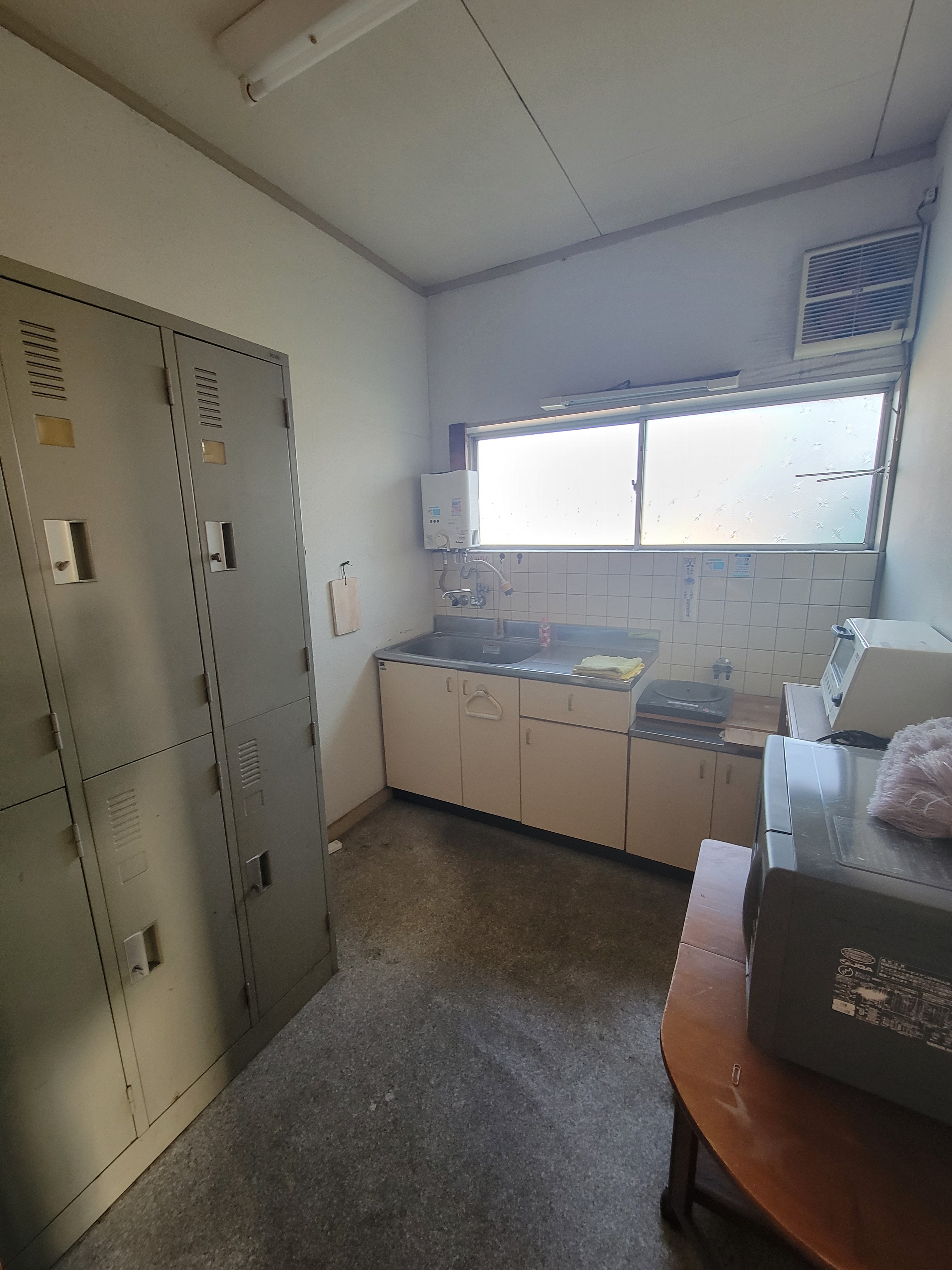 松阪市清生町　売倉庫