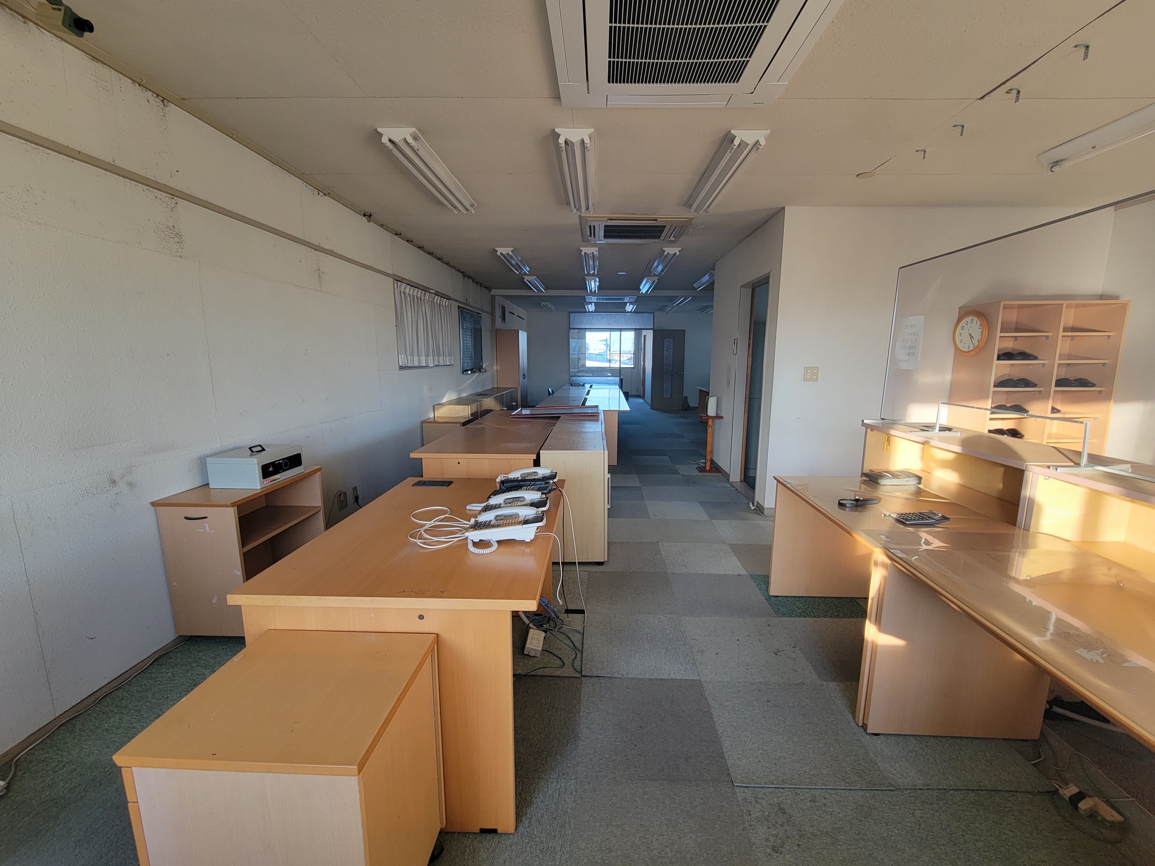 松阪市清生町　売倉庫