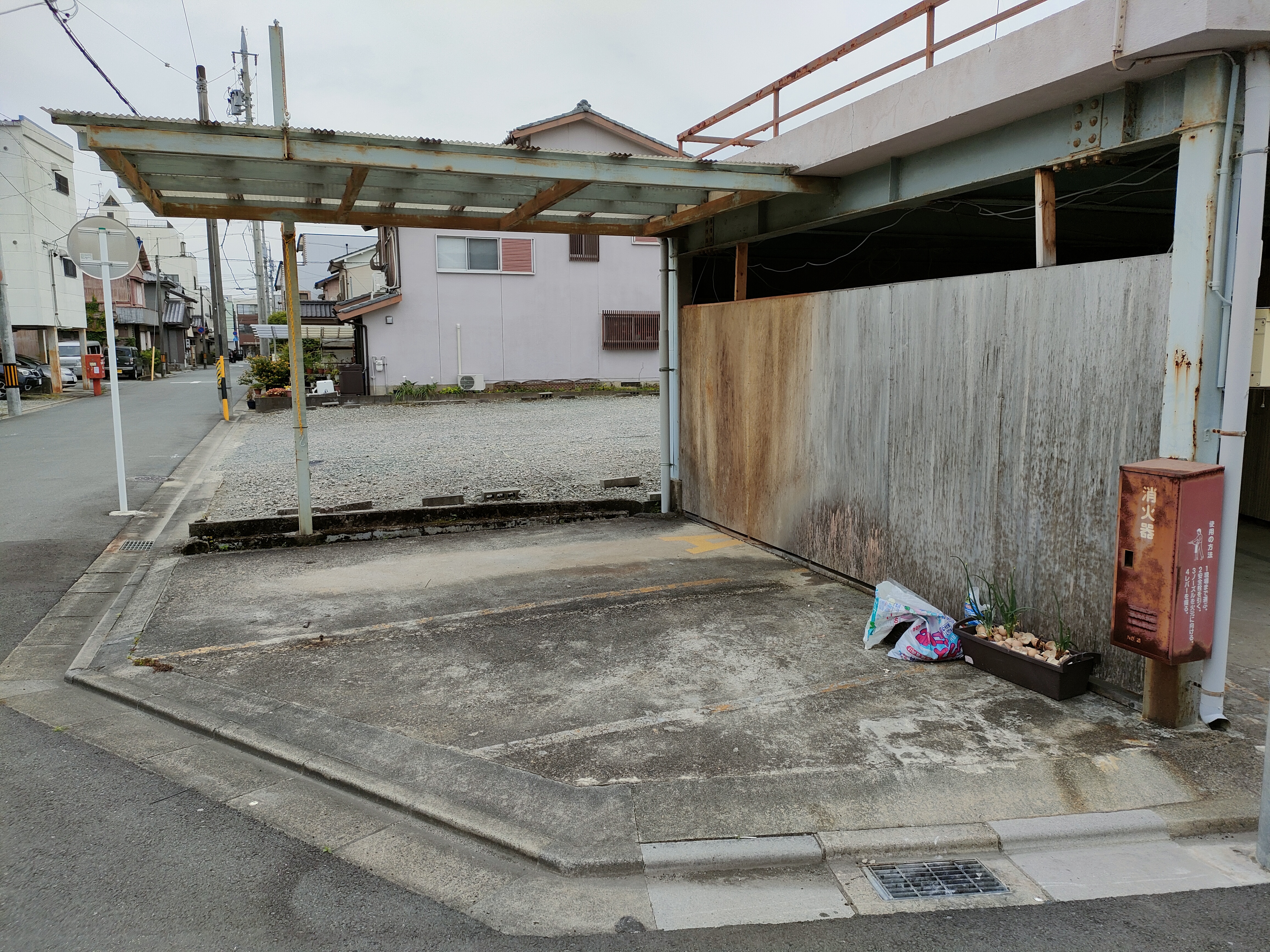 津市新東町塔　売駐車場(オーナーチェンジ）