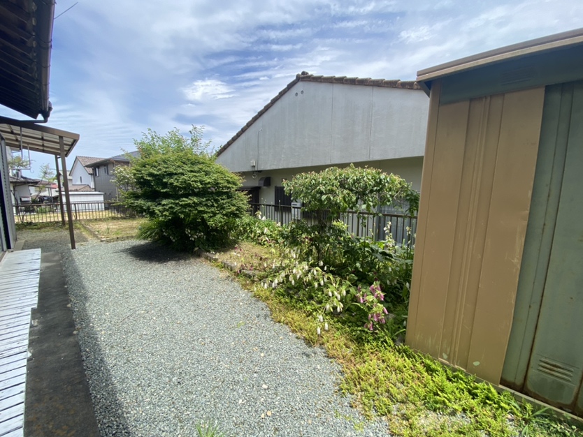 松阪市日丘町　一戸建