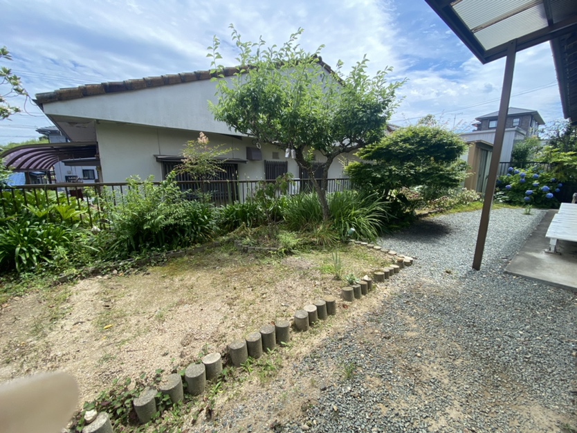 松阪市日丘町　一戸建