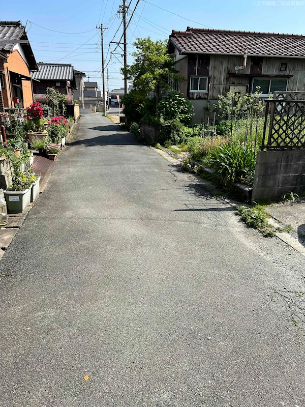 津市久居中町　一戸建・事務所