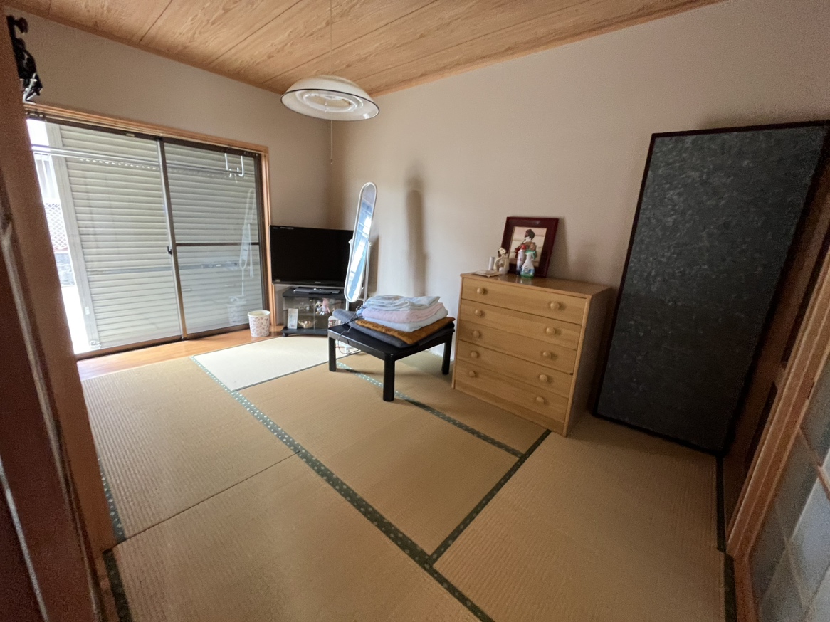 松阪市東町　一戸建