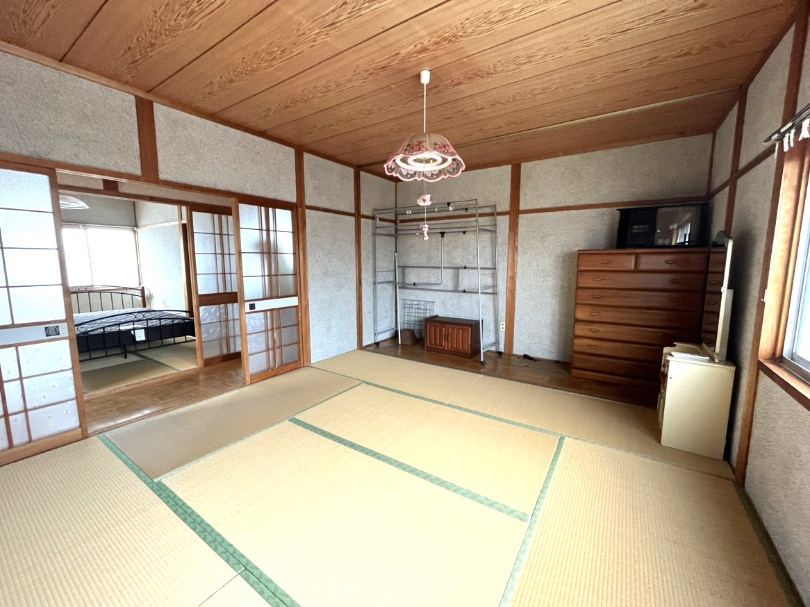 松阪市東町　一戸建