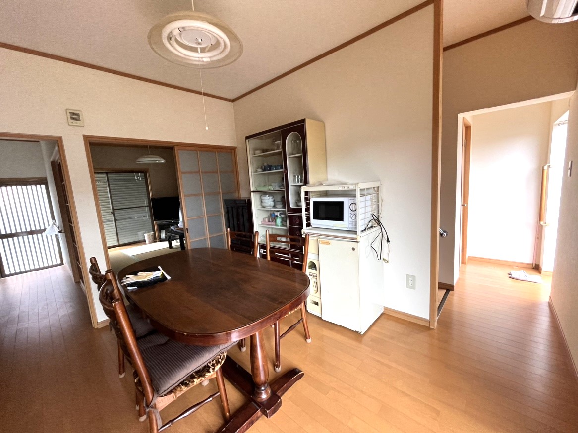 松阪市東町　一戸建
