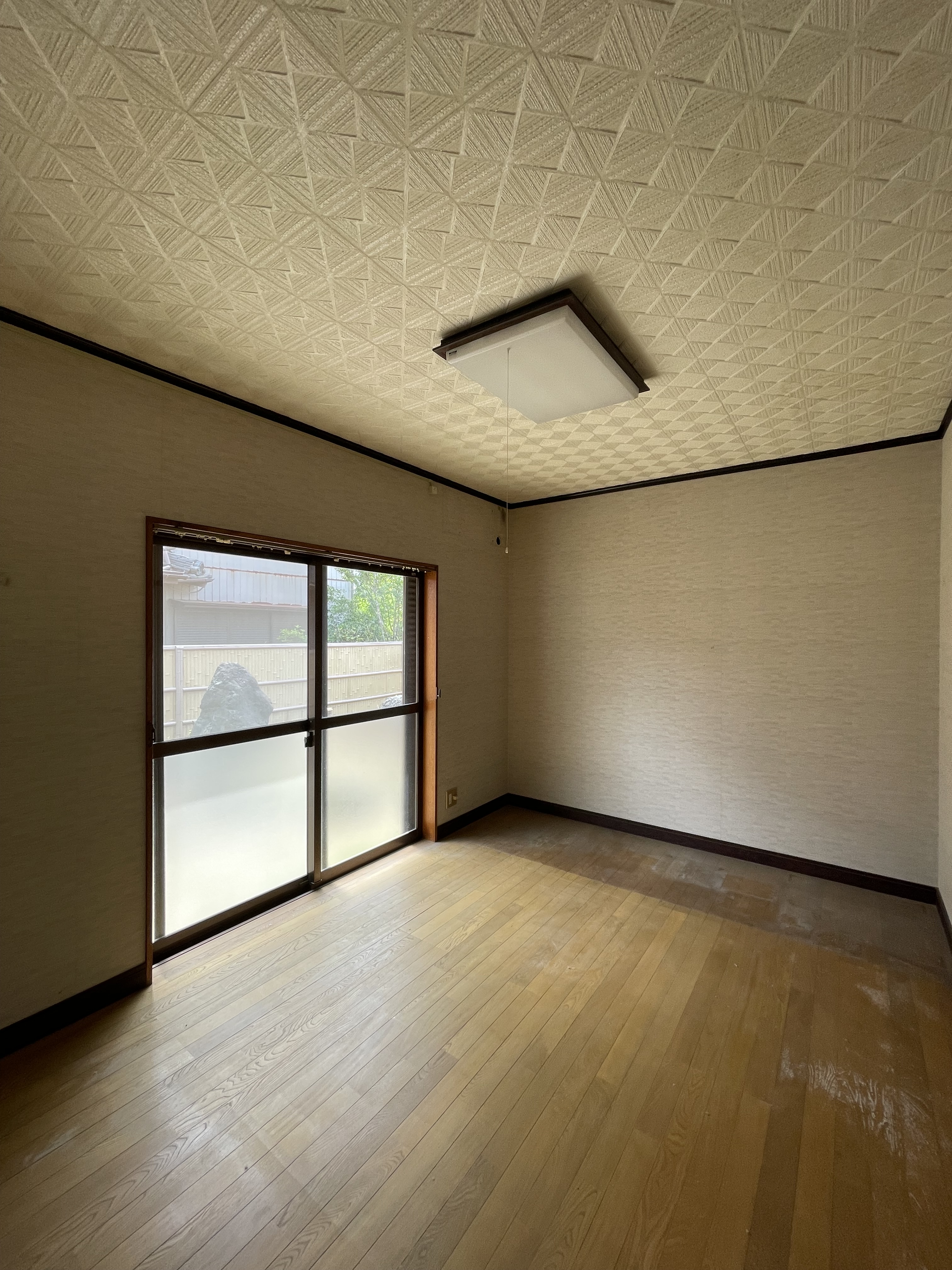松阪市豊原町　一戸建