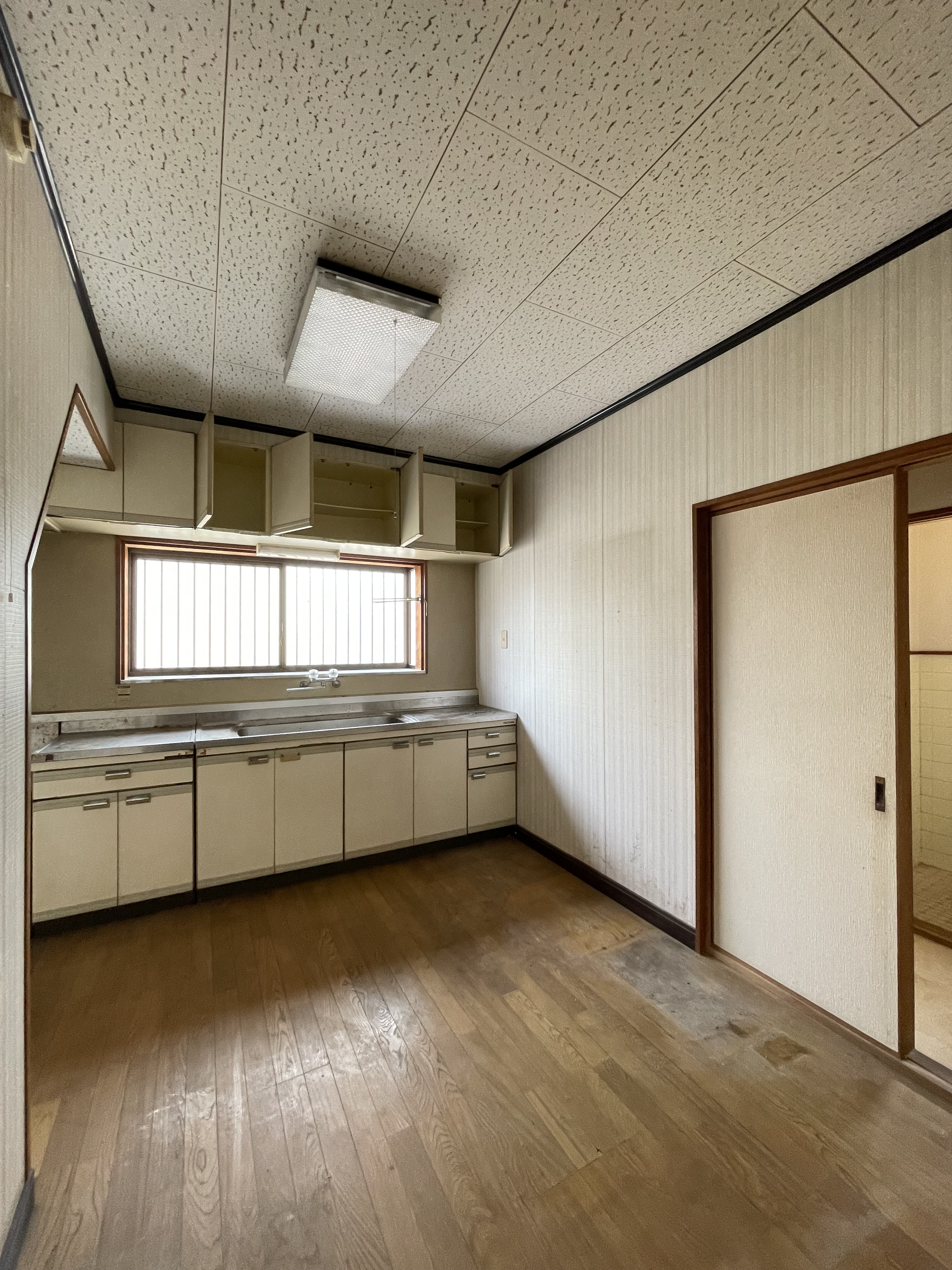 松阪市豊原町　一戸建