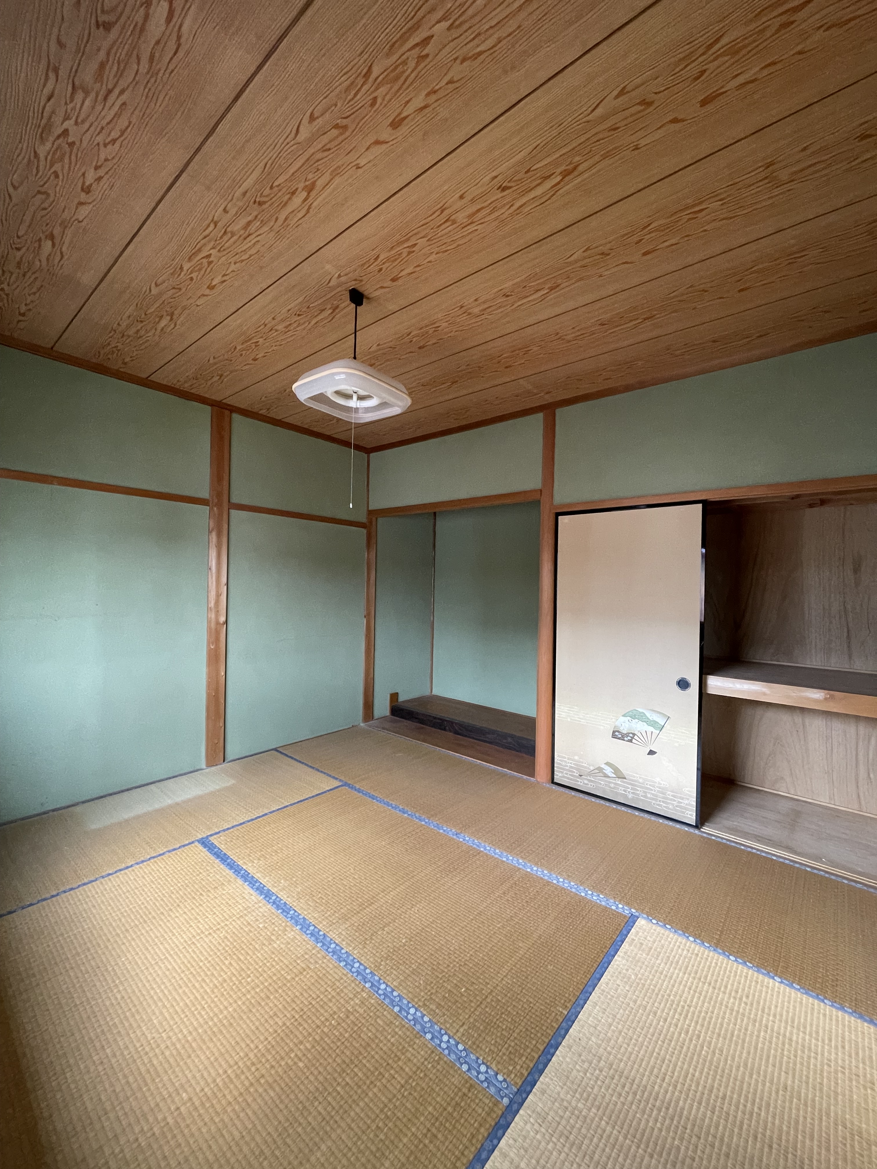 松阪市豊原町　一戸建