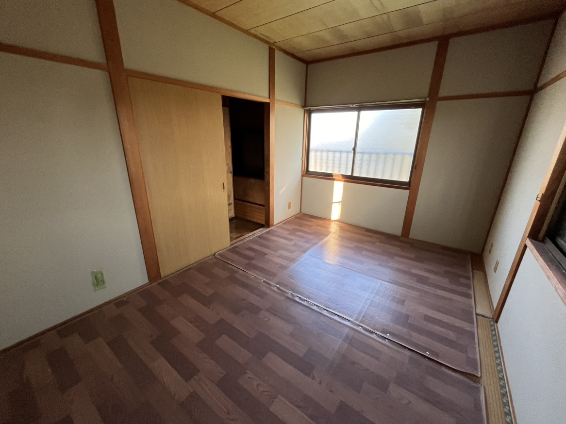 松阪市東黒部町　一戸建