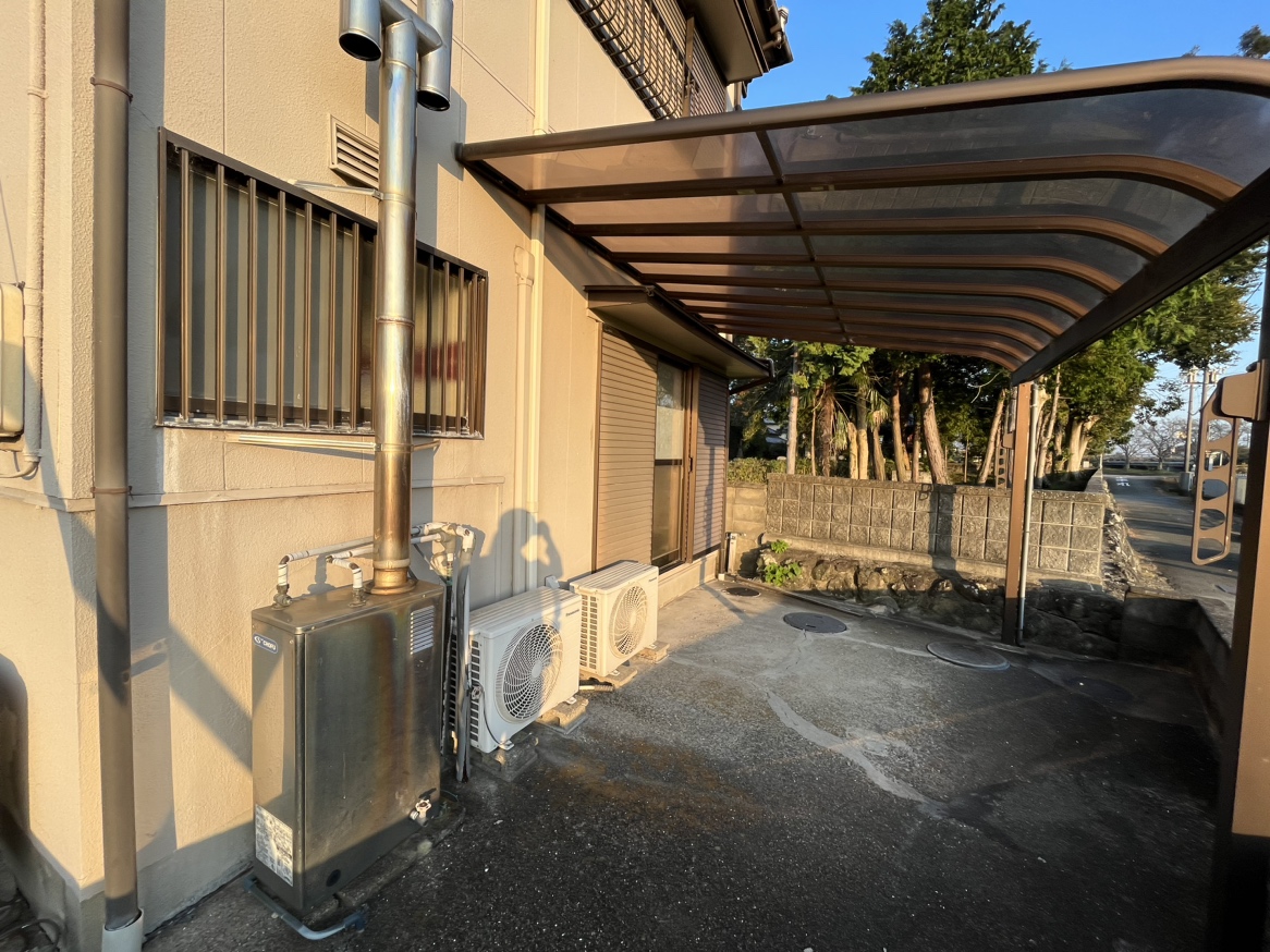 松阪市東黒部町　一戸建