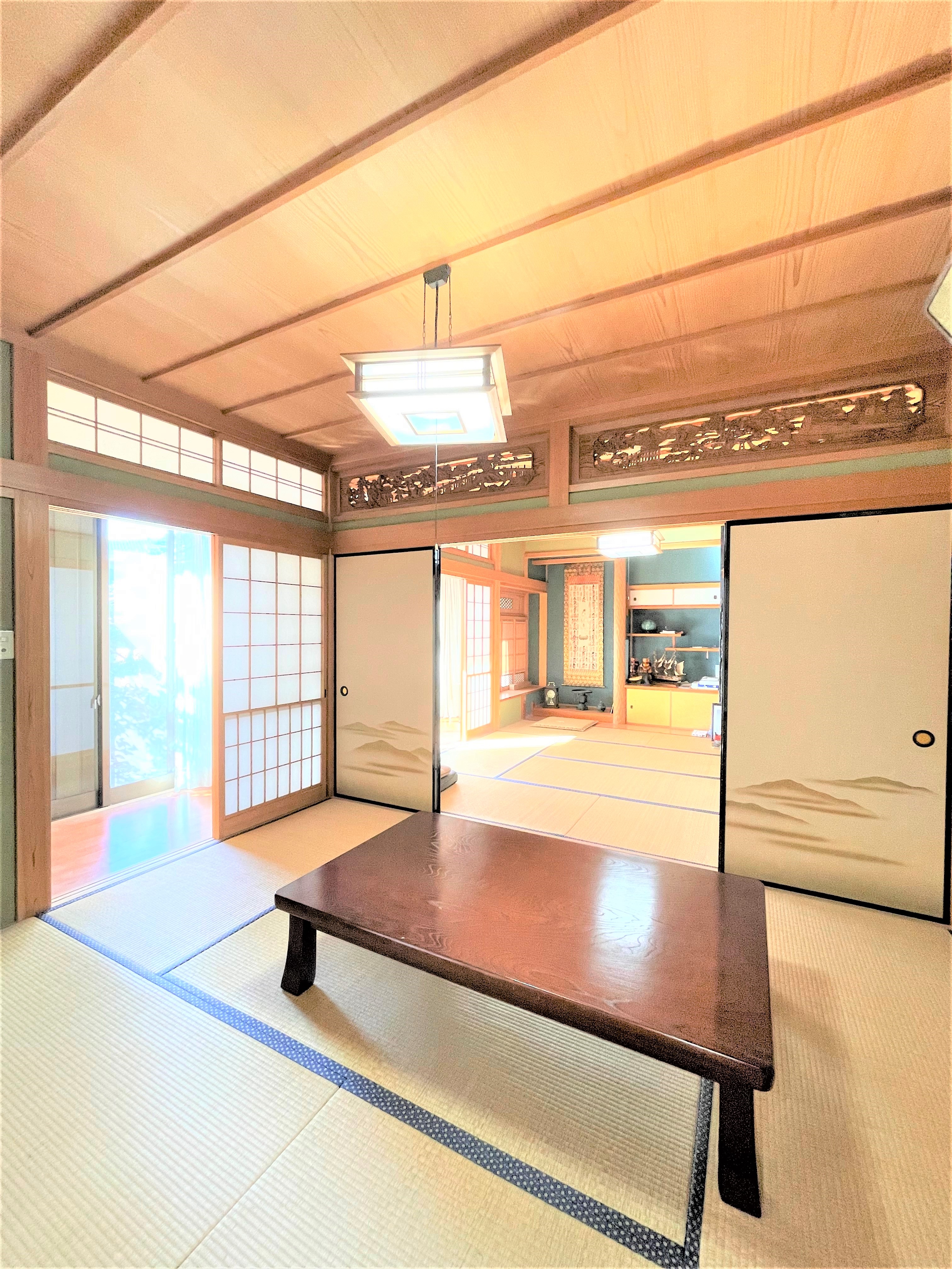 松阪市上ノ庄町　一戸建