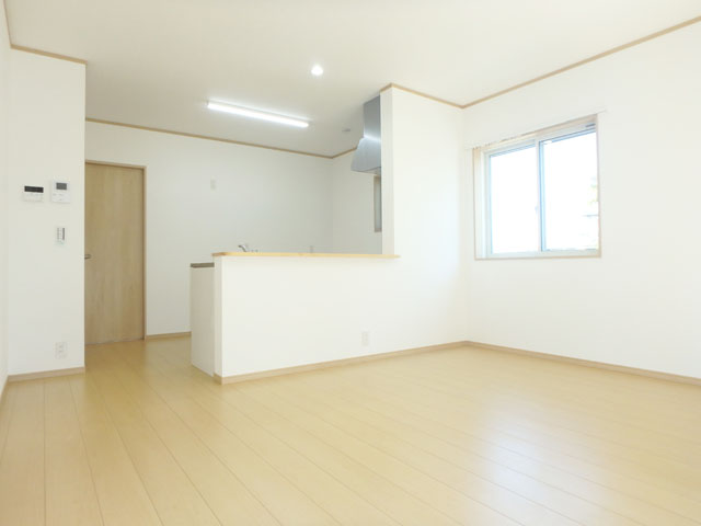 松阪市中央町　一戸建