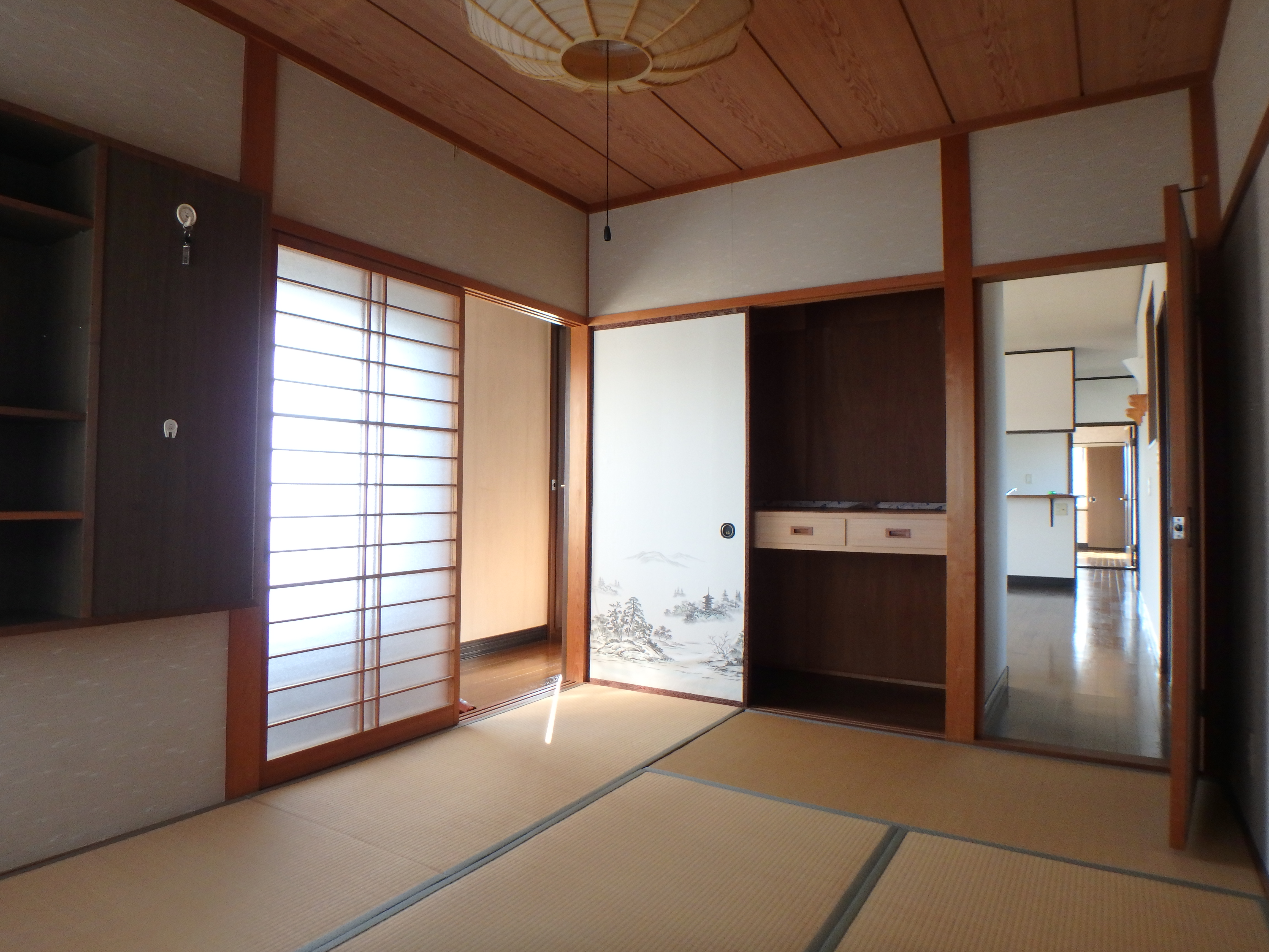 松阪市駅部田町　住居付店舗