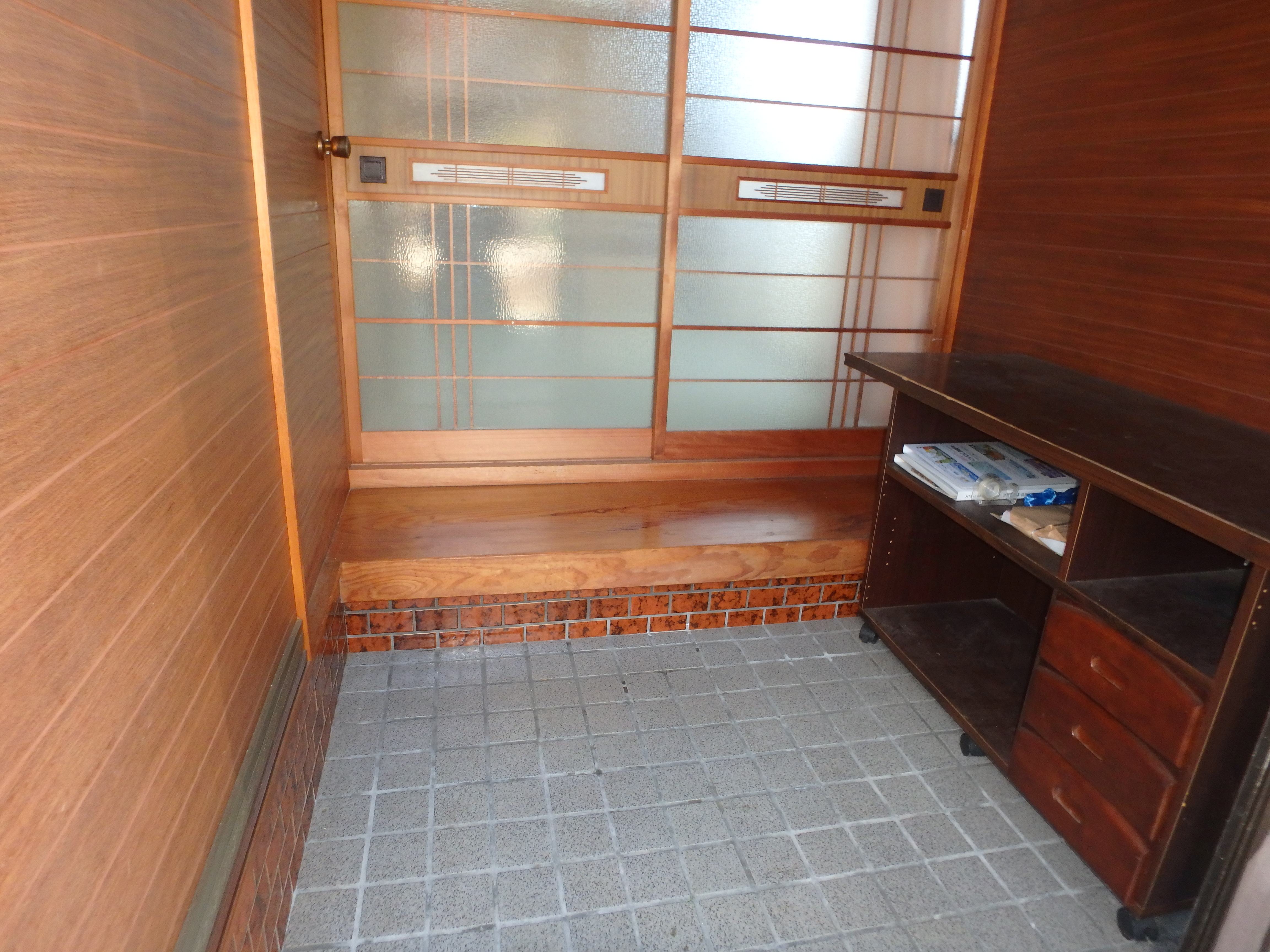 松阪市清生町　一戸建