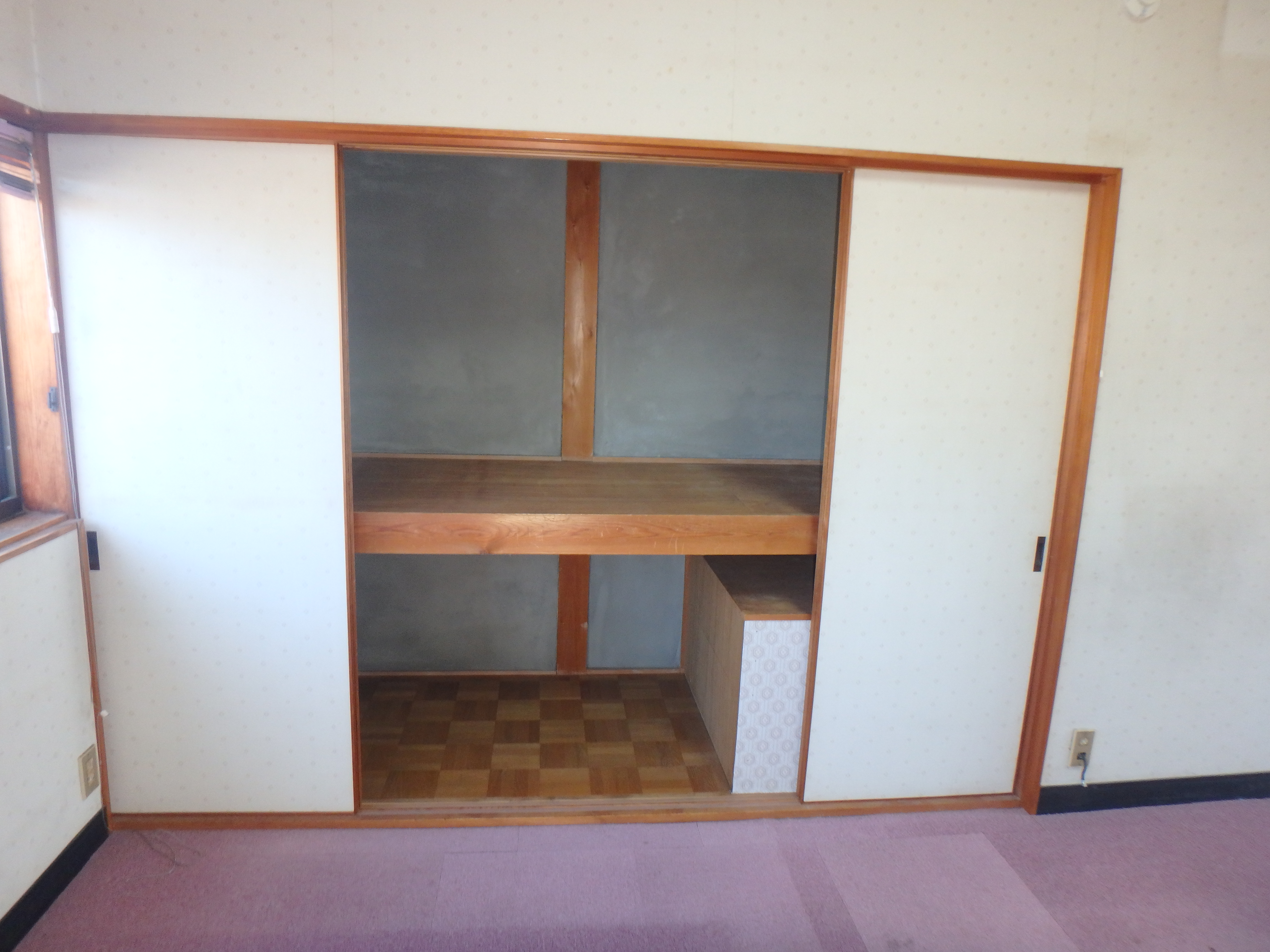 松阪市清生町　一戸建