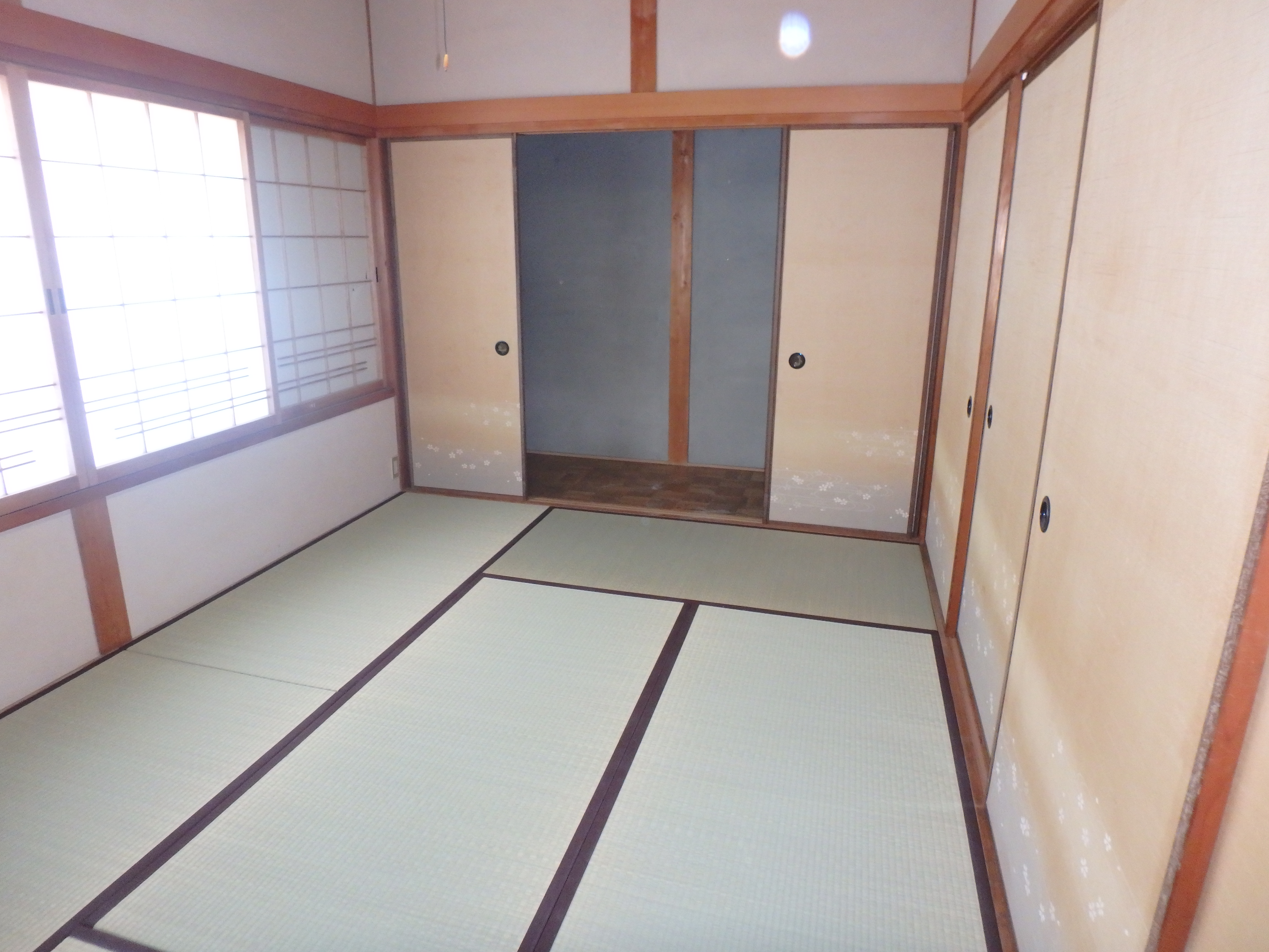 松阪市清生町　一戸建