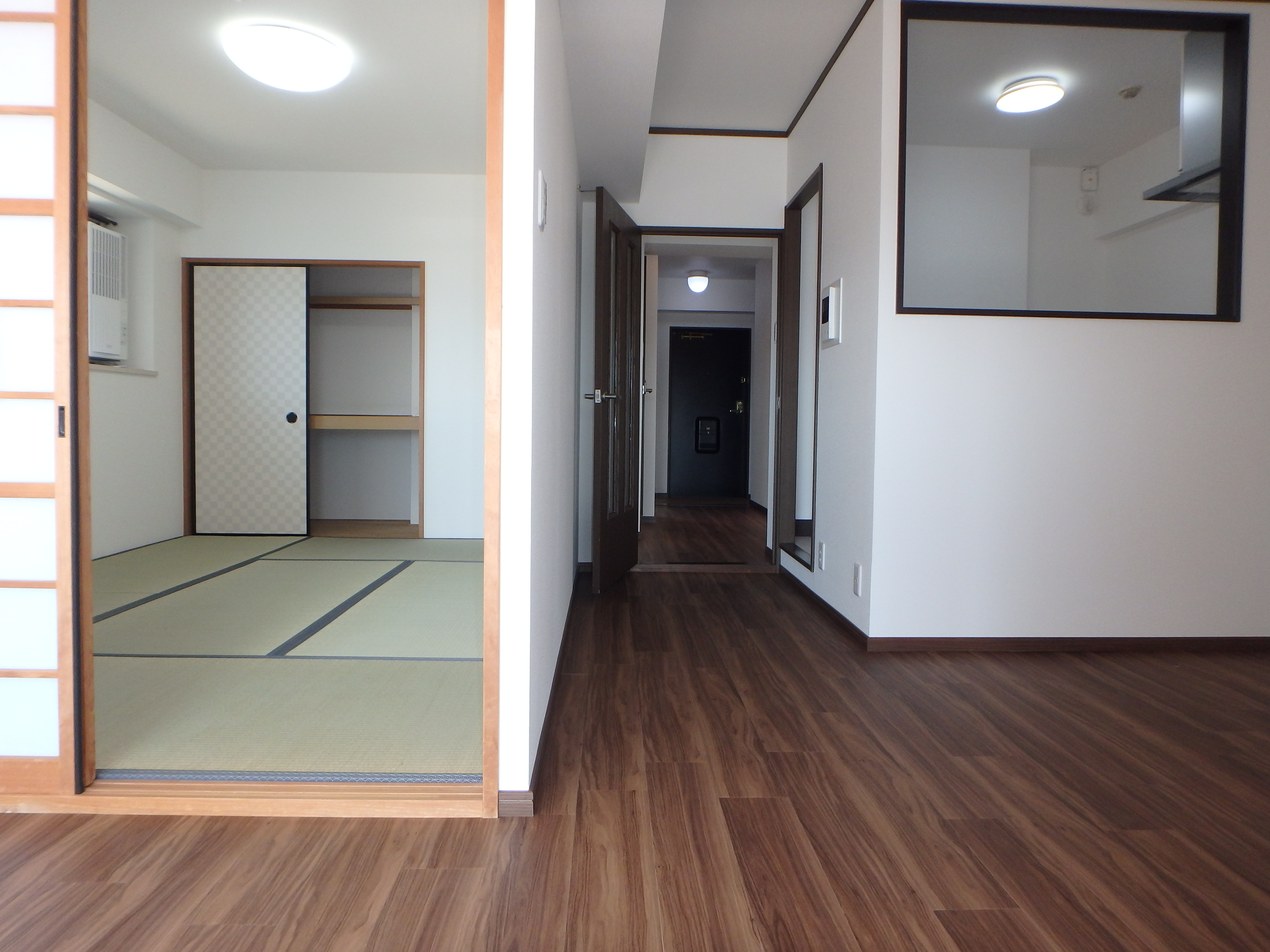 松阪市京町一区（ルミエール松阪８A)　中古マンション