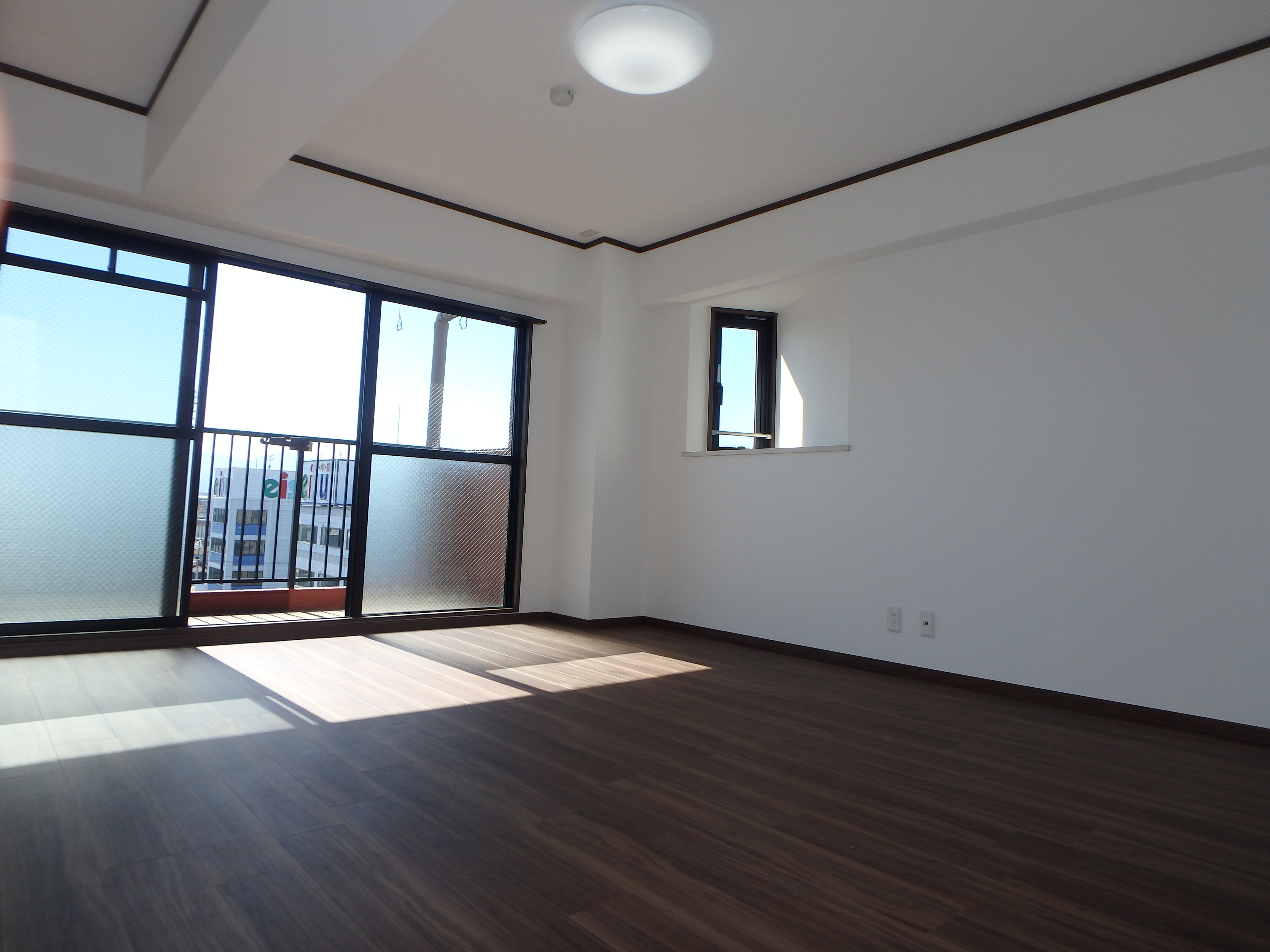 松阪市京町一区（ルミエール松阪８A)　中古マンション