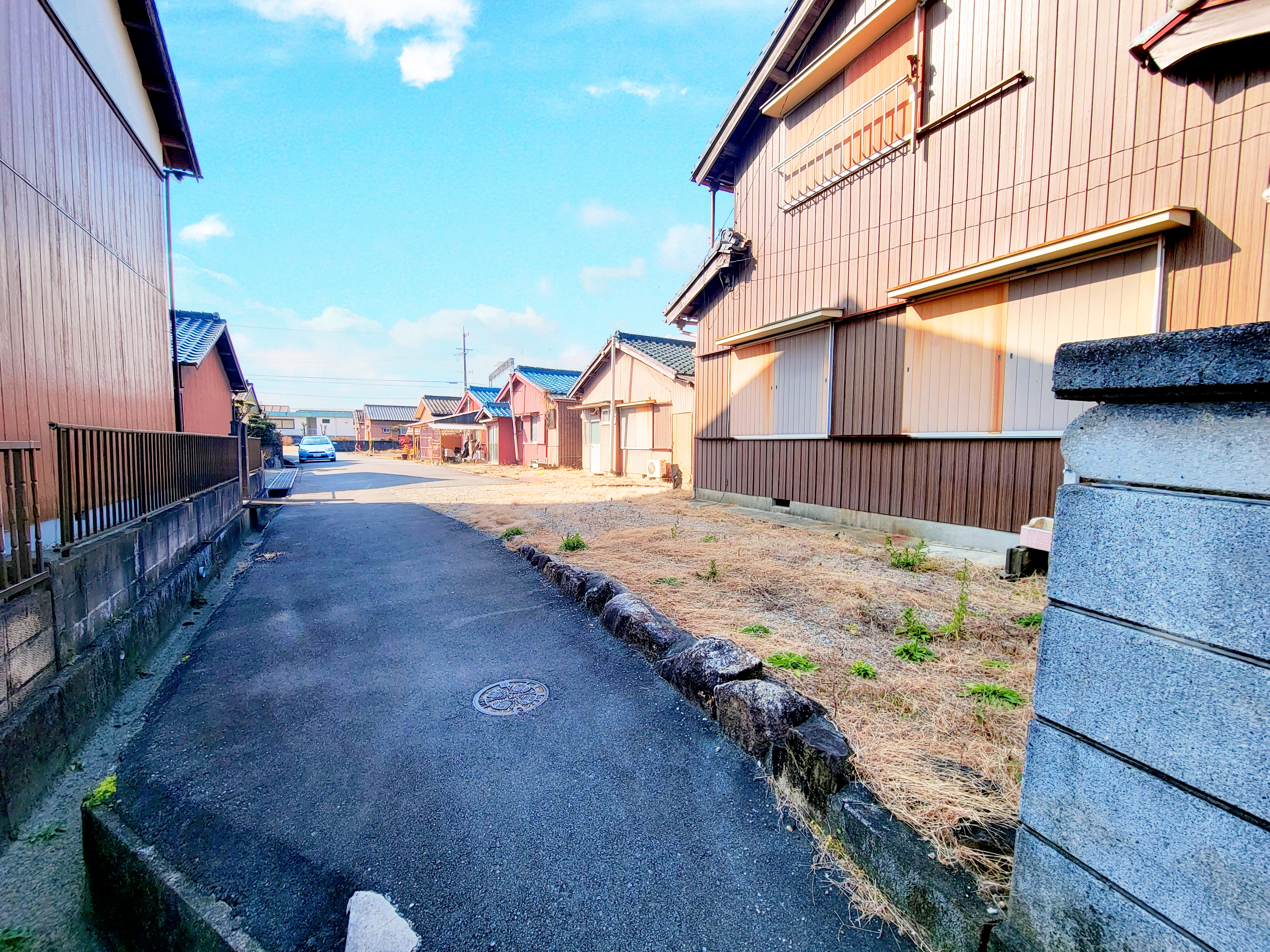 松阪市櫛田町　売土地（建物付き）