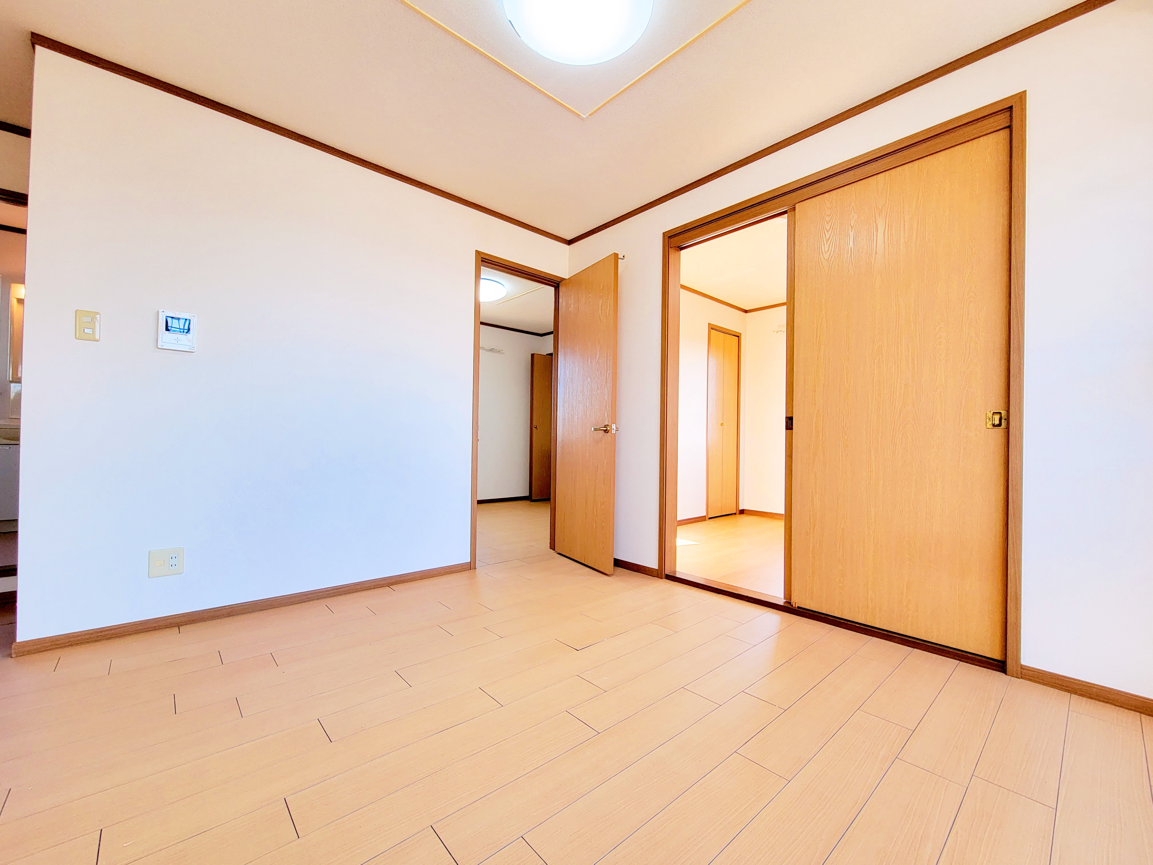 松阪市猟師町　１棟アパート