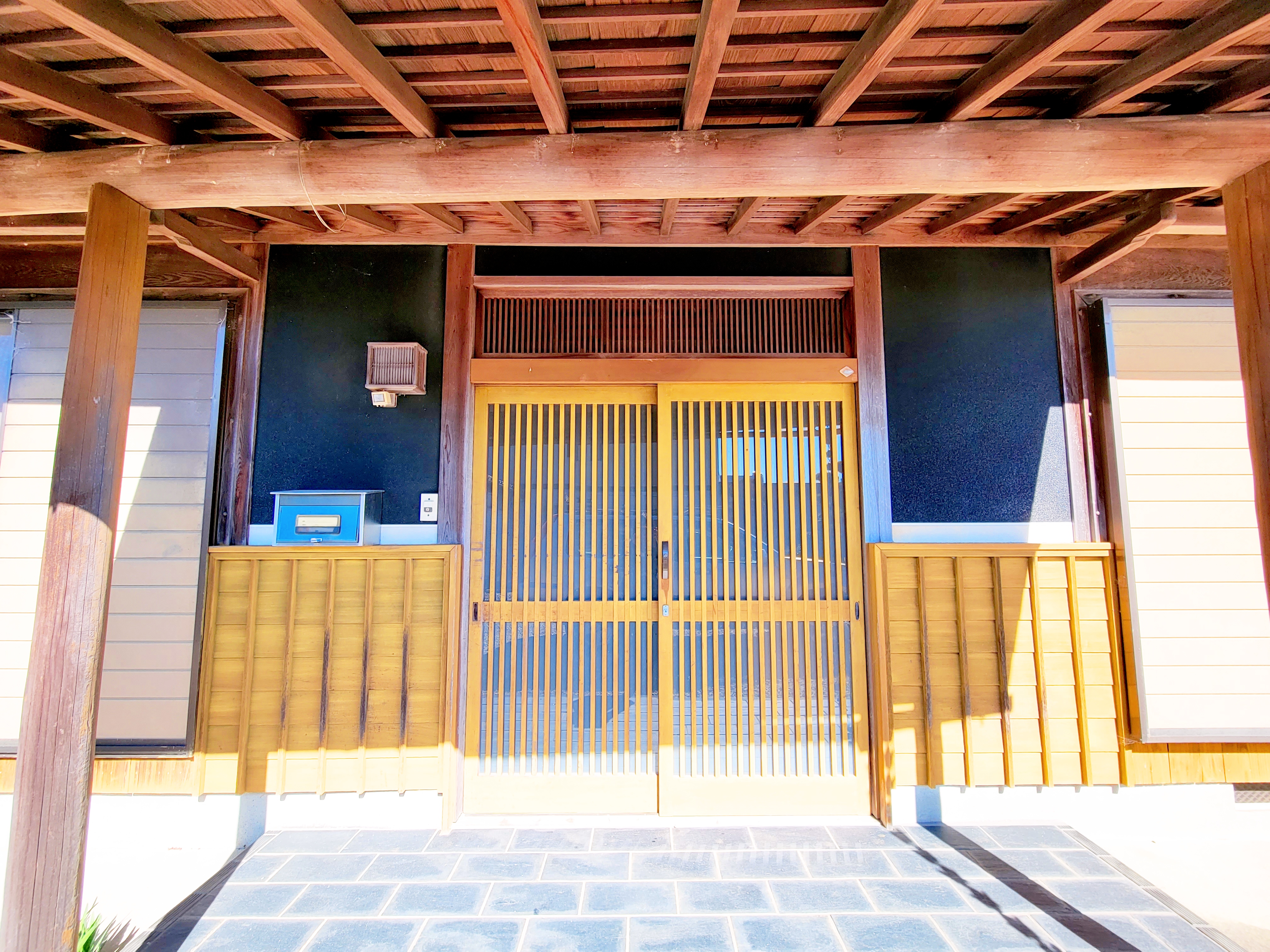 松阪市八重田町　一戸建