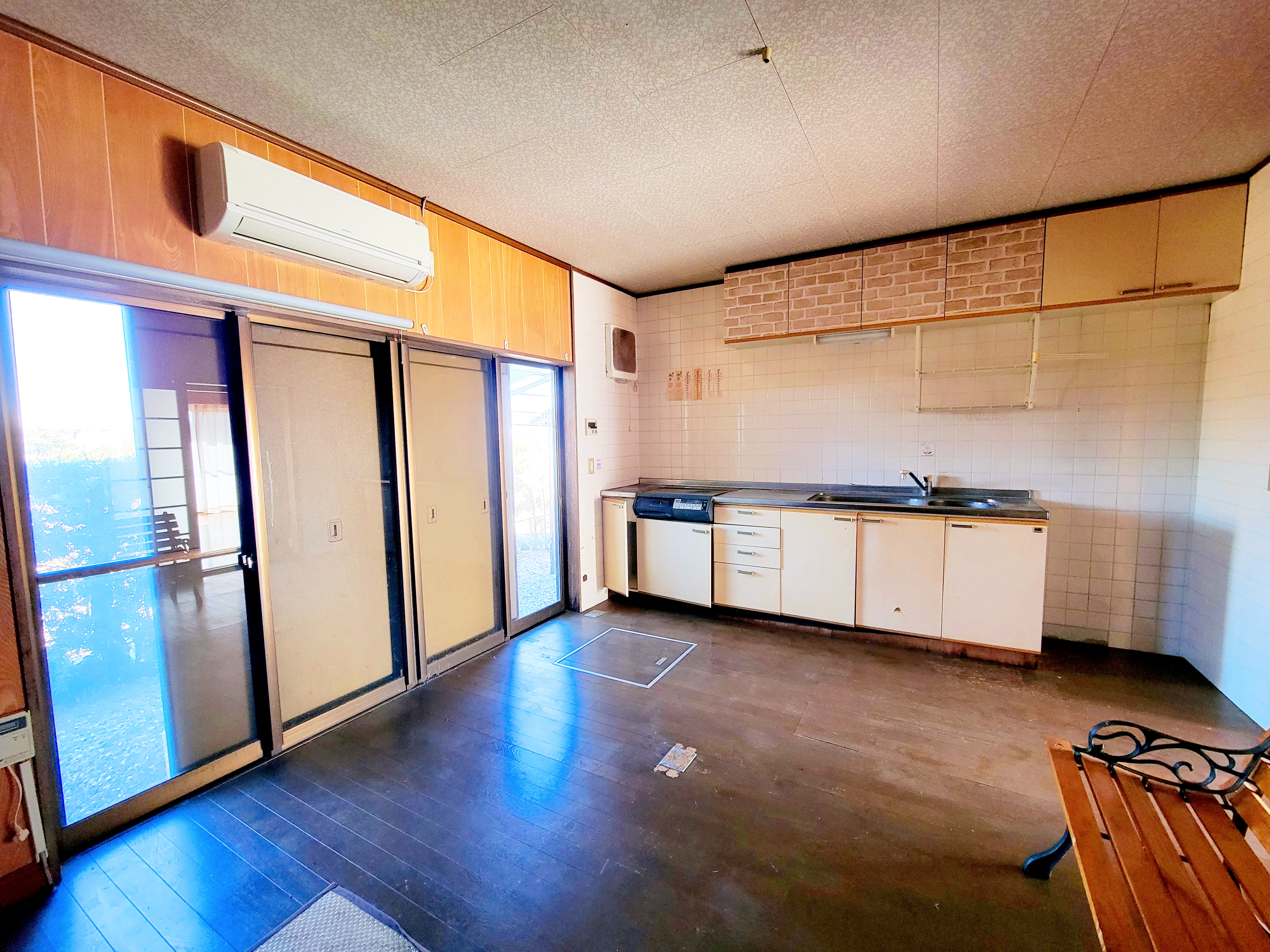 松阪市八重田町　一戸建