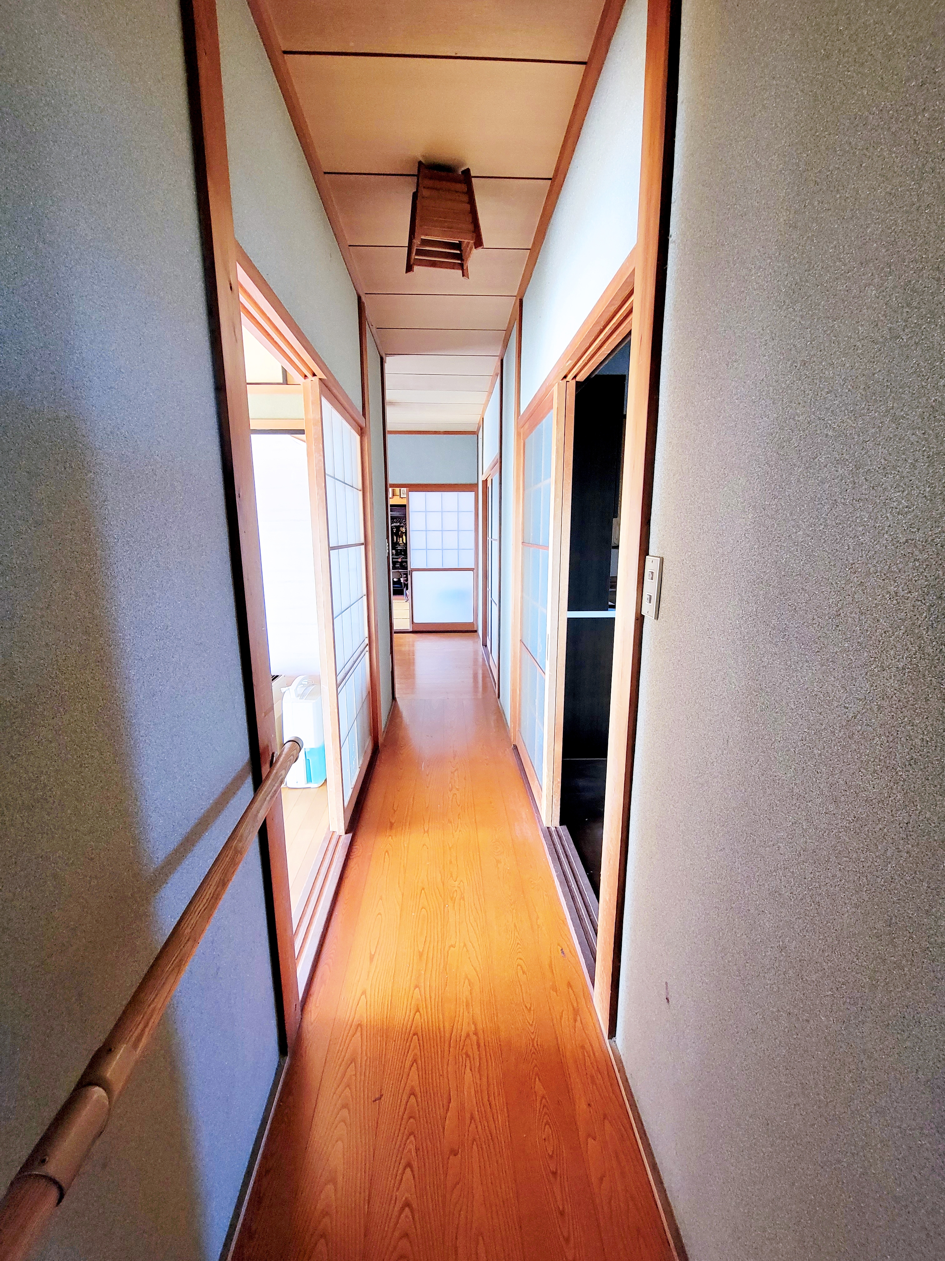 松阪市八重田町　一戸建