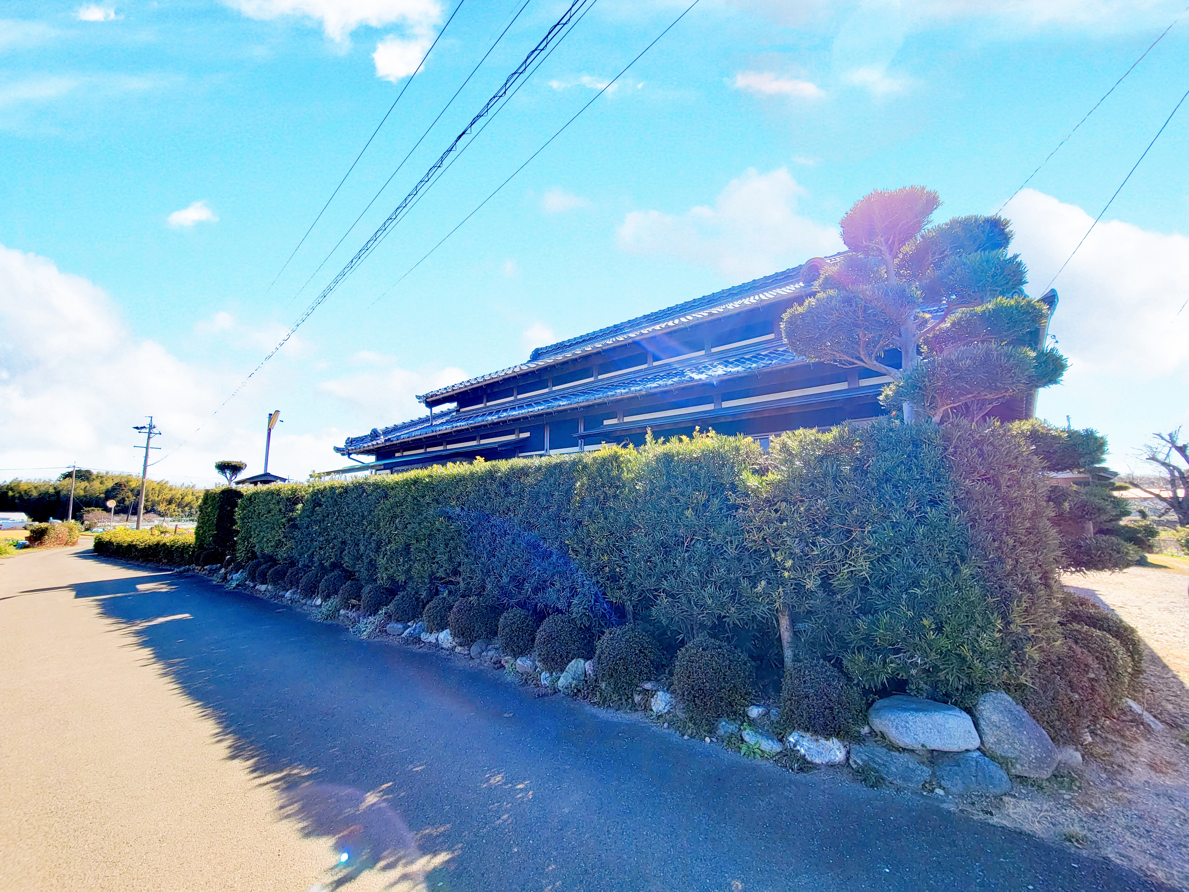 松阪市八重田町　一戸建
