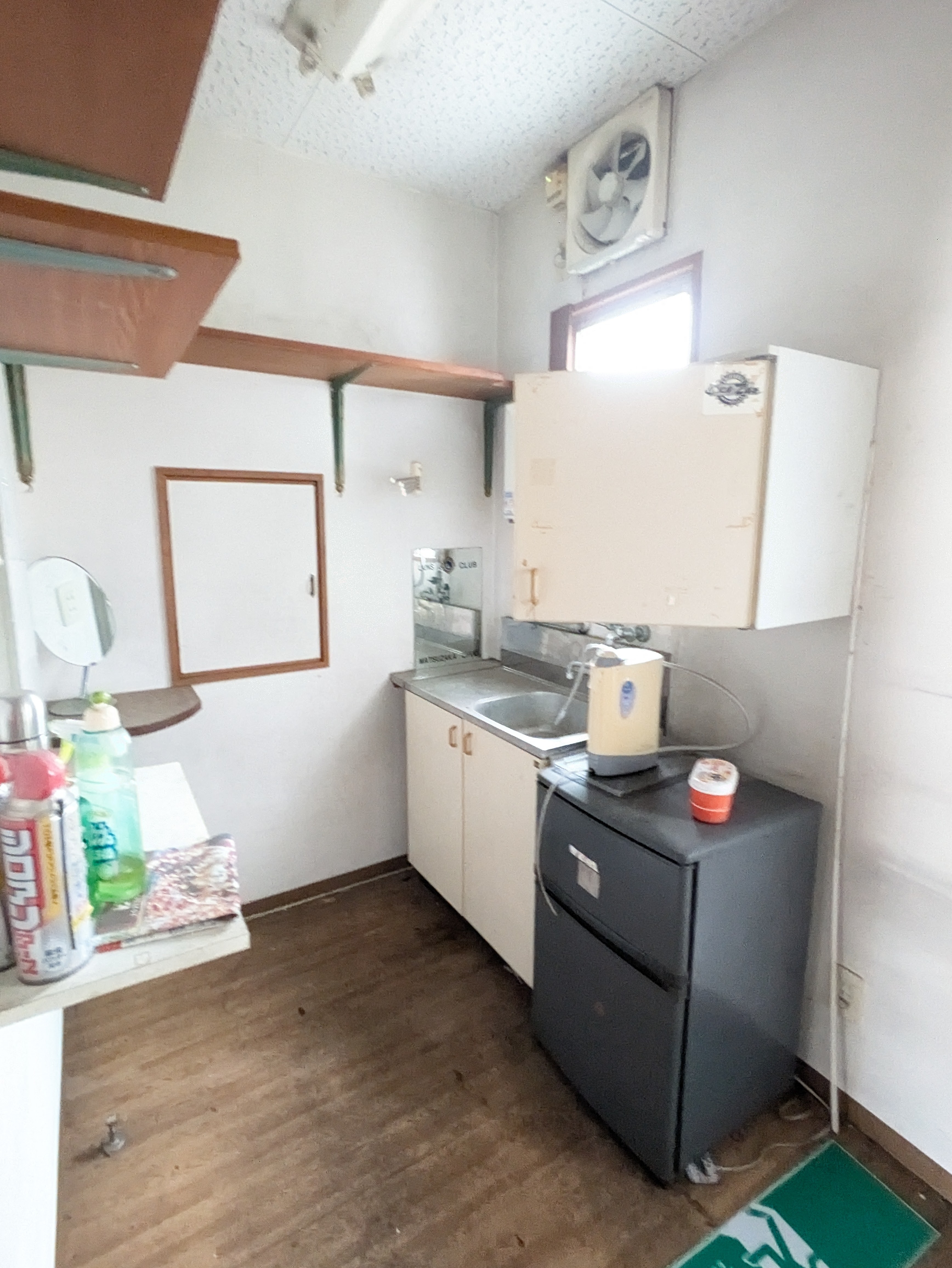 【日野町】店舗兼住宅の4階建