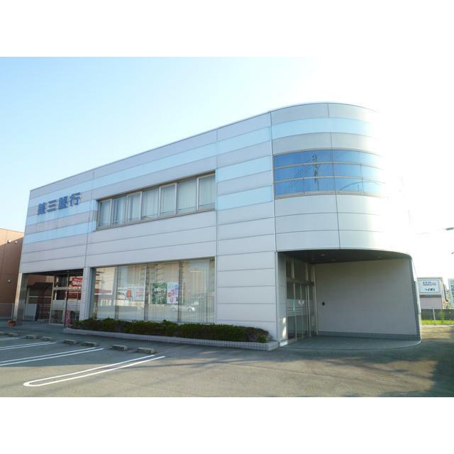 松阪市垣鼻町　2階建　4DK