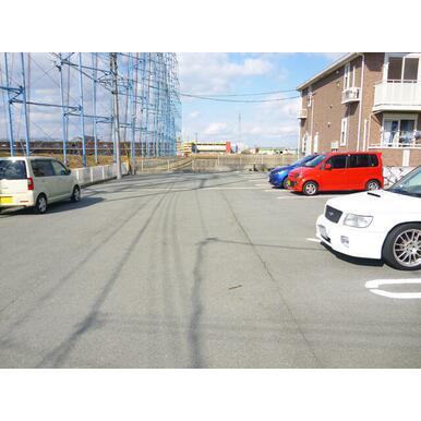 松阪市 松ヶ島町（松ヶ崎駅）の売りアパート