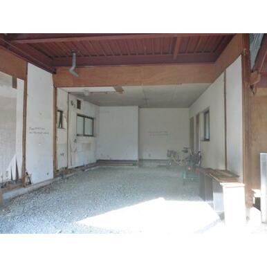 松阪市 大黒田町（松阪駅）の売りアパート