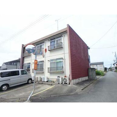 松阪市 久保町（徳和駅）の売りアパート