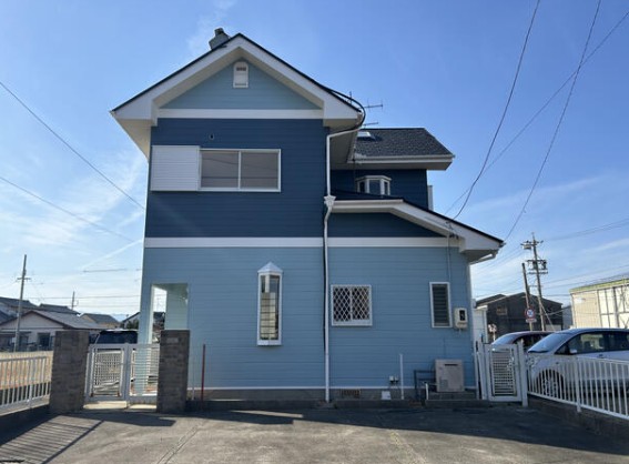 【津市白塚町】南向きの3LDK中古住宅！駐車も3台OKです！！