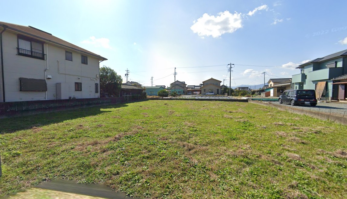 【猟師町】建築条件なし！約１２１．９坪の広々した土地