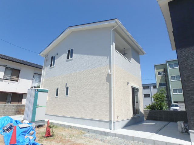 松阪市中央町　一戸建